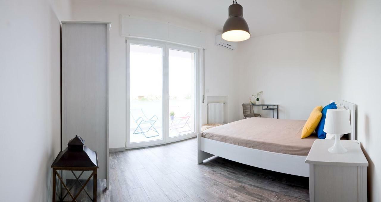 Pietra Di Mare Bed & Breakfast Bari Exterior photo