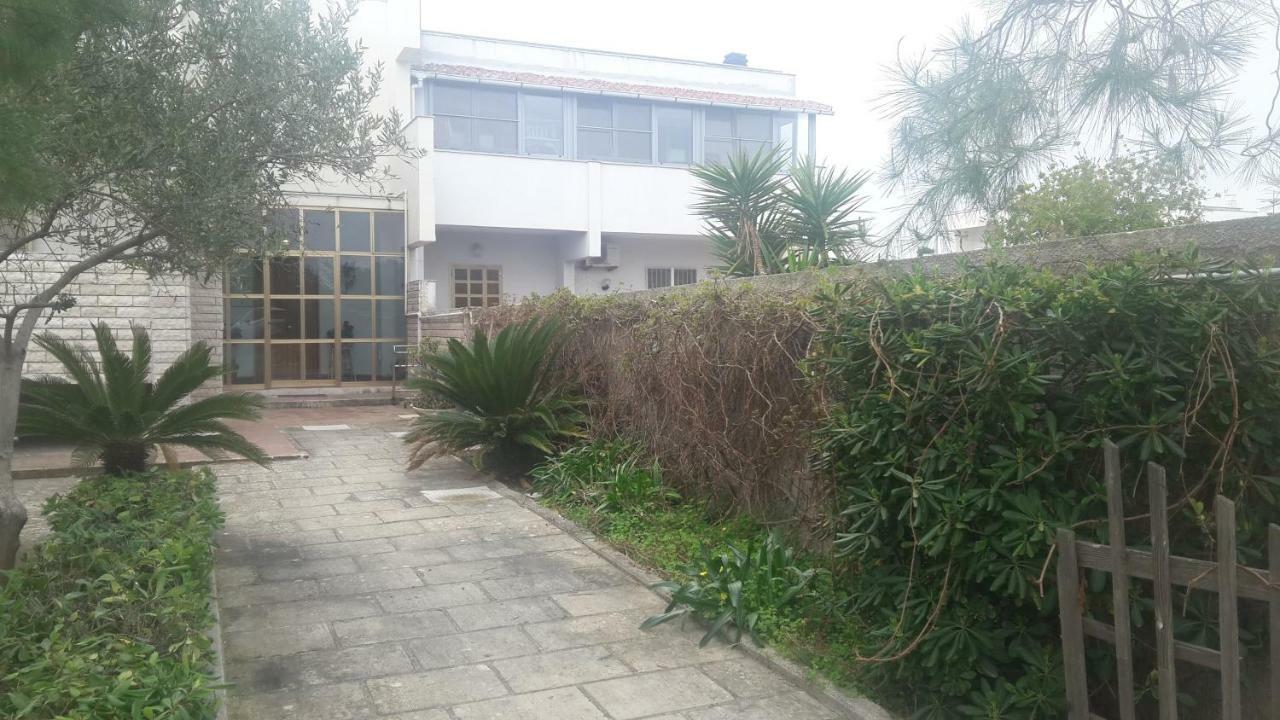 Pietra Di Mare Bed & Breakfast Bari Exterior photo